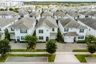 4770 Kings Castle Cir, Kissimmee, FL 34746 - Photo 48