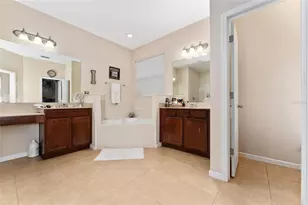 1705 Leatherback Ln, Saint Cloud, FL 34771 - Photo 10