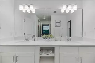 3191 Paradox Cir, Kissimmee, FL 34746 - Photo 10