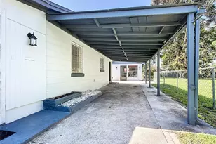 123 Tarawa St, Lakeland, FL 33805 - Photo 12