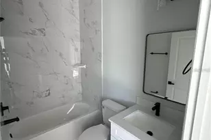 104 Australian Dr, Rotonda West, FL 33947 - Photo 10