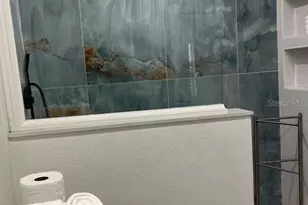 812 Tropical Dr, Bradenton, FL 34208 - Photo 22