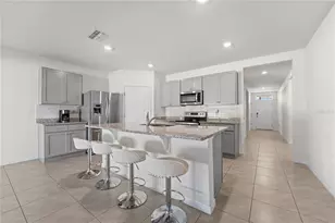 571 Tanaro Ln, Haines City, FL 33844 - Photo 4
