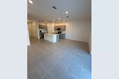 5040 Spangle Drive, Saint Cloud, FL 34769 - Photo 4