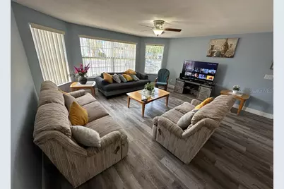 2731 N Poinciana Boulevard #105, Kissimmee, FL 34746 - Photo 4