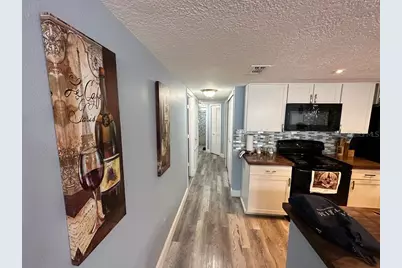 2731 N Poinciana Boulevard #105, Kissimmee, FL 34746 - Photo 6