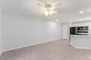 1908 Lake Atriums Cir, Orlando, FL 32839 - Photo 6