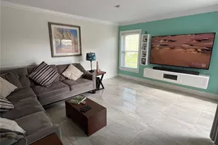 543 Hunter Cir, Kissimmee, FL 34758 - Photo 10