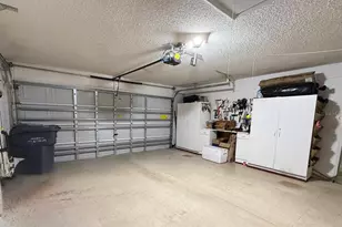 1912 Lakeview Pl, Kissimmee, FL 34759 - Photo 24