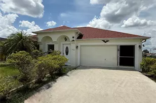 1912 Lakeview Pl, Kissimmee, FL 34759 - Photo 2