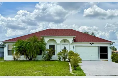 1912 Lakeview Place, Kissimmee, FL 34759 - Photo 1