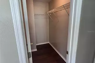 3175 Victoria Dr, Kissimmee, FL 34746 - Photo 8