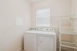 1260 Bonita Canyon Dr, Poinciana, FL 34759 - Photo 46