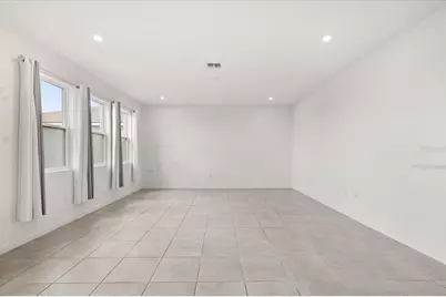 1051 Lakeshore Breeze Place, Kissimmee, FL 34747 - Photo 24