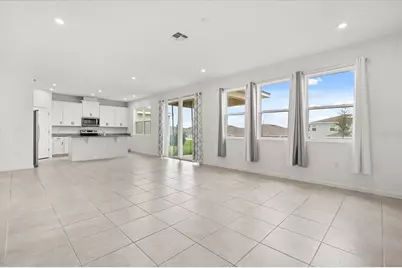 1051 Lakeshore Breeze Place, Kissimmee, FL 34747 - Photo 4