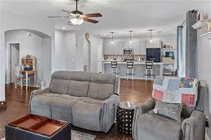 2944 Scarlett Dr, Saint Cloud, FL 34772 - Photo 18