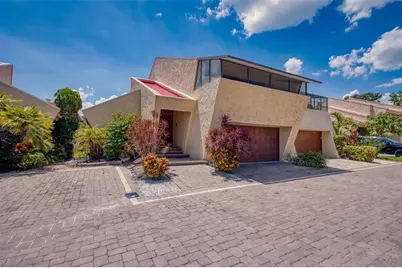 11 Casarena Court, Winter Haven, FL 33881 - Photo 2