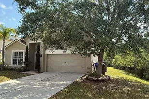 979 Hacienda Cir, Kissimmee, FL 34741 - Photo 2