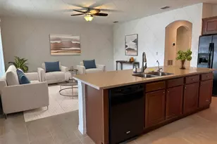 2821 Cypress Bowl Rd, Lutz, FL 33558 - Photo 4