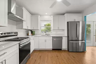 627 Riverview Ave, Altamonte Springs, FL 32714 - Photo 2