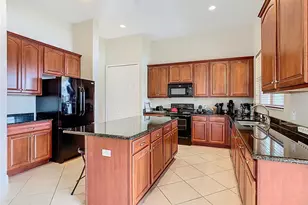 3811 Golden Knot Dr, Kissimmee, FL 34746 - Photo 10