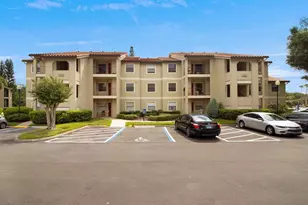 3036 Parkway Blvd, Kissimmee, FL 34747 - Photo 2