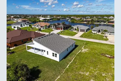 8181 Tecumseh Circle, Port Charlotte, FL 33981 - Photo 6