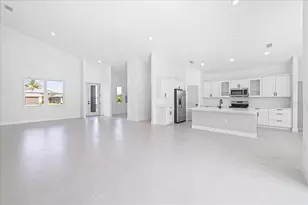 8181 Tecumseh Cir, Port Charlotte, FL 33981 - Photo 38