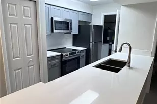 3016 Parkway Blvd, Kissimmee, FL 34747 - Photo 8