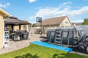 2419 Lancashire Ln, Kissimmee, FL 34743 - Photo 46