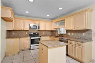 12422 Sion Ct, Orlando, FL 32824 - Photo 14