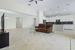 8879 Backspin Ln, Davenport, FL 33896 - Photo 20