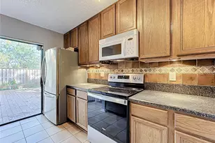 5252 Brook Ct, Orlando, FL 32811 - Photo 20