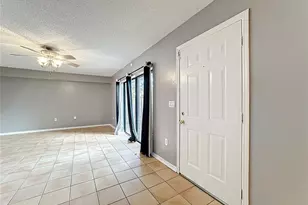 5252 Brook Ct, Orlando, FL 32811 - Photo 6