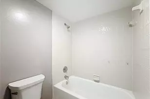 5252 Brook Ct, Orlando, FL 32811 - Photo 30