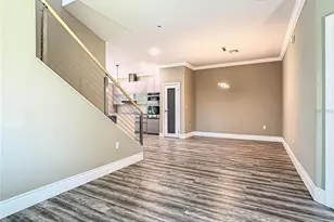 2000 Greenbriar Ter, Davenport, FL 33837 - Photo 8