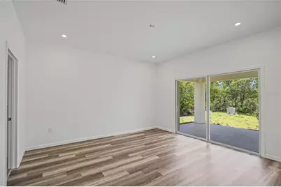 8001 Leonardo Street, Sebring, FL 33872 - Photo 12