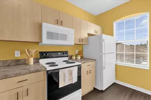 13201 Indian Creek Dr, Poinciana, FL 34759 - Photo 8