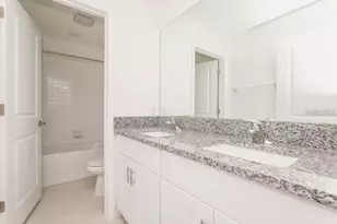 35461 Ackley Trce, Zephyrhills, FL 33541 - Photo 10