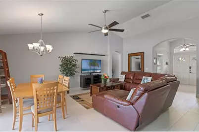 300 Kings Way, Davenport, FL 33897 - Photo 4