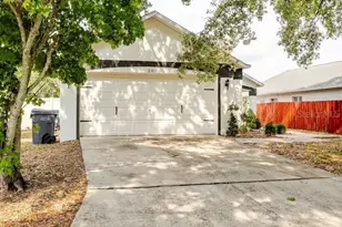 201 Jerica Ln, Davenport, FL 33897 - Photo 2