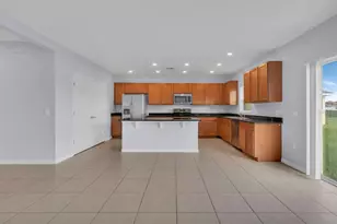 2437 Addison Creek Dr, Kissimmee, FL 34758 - Photo 34