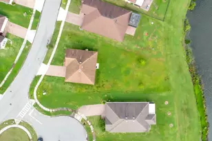 2437 Addison Creek Dr, Kissimmee, FL 34758 - Photo 42