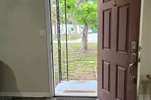 834 Donnelly St, Eustis, FL 32726 - Photo 10