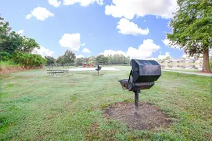 1064 Park Ridge Cir, Kissimmee, FL 34746 - Photo 14