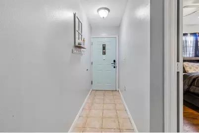 1638 Windsor Oak Court, Kissimmee, FL 34744 - Photo 8