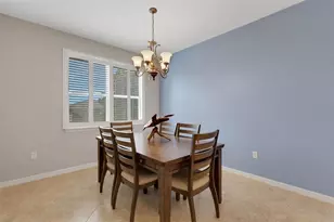 613 Cantabria Dr, Davenport, FL 33837 - Photo 16