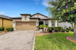 613 Cantabria Dr, Davenport, FL 33837 - Photo 2