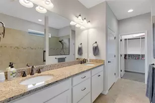 613 Cantabria Dr, Davenport, FL 33837 - Photo 24