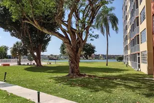 1690 NE 191st St, Miami, FL 33179 - Photo 16